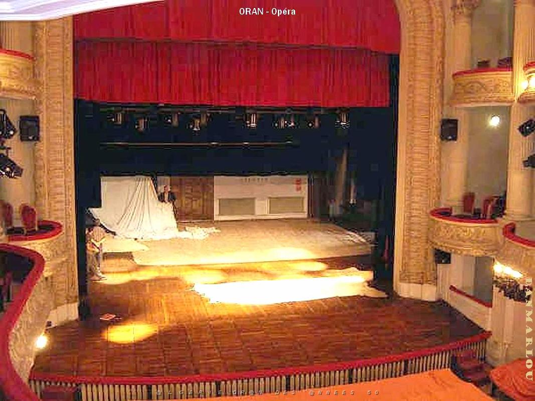 PA da- 025- Opera- interieur.JPG